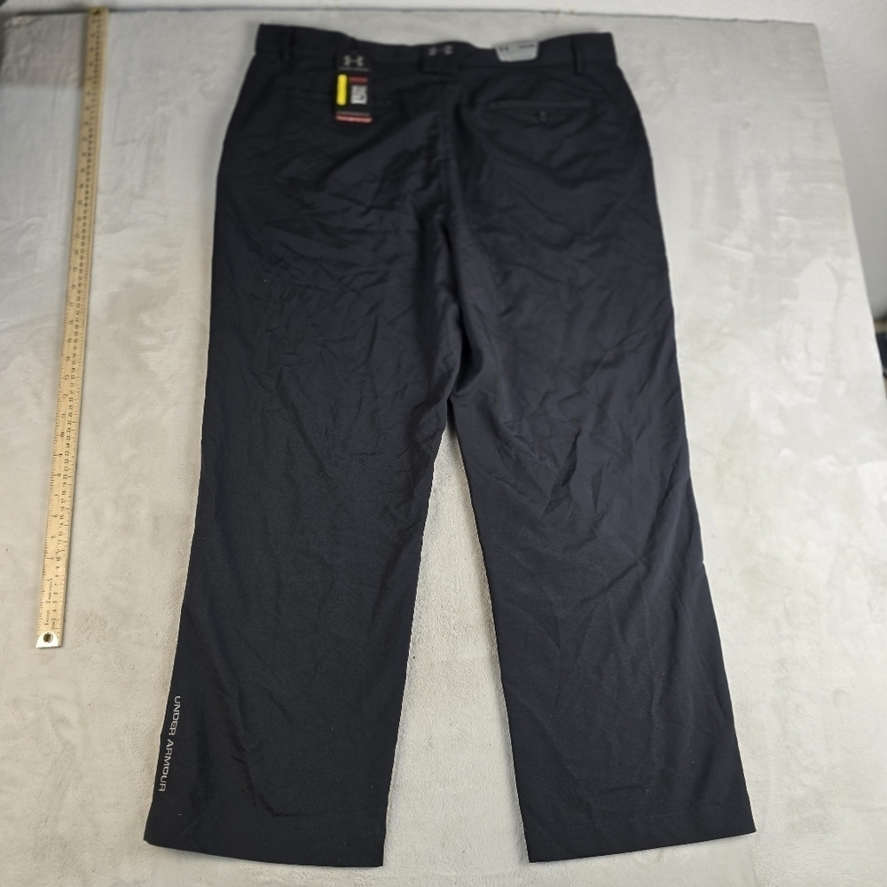 Under Armour Men's Black UA Loose Leg Golf Pants Size 40x30 NWT - Picture 2 of 8